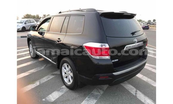Acheter Import Voiture Toyota Highlander Noir à Import - Dubai, Clarendon Acheter Import Voiture Toyota Highlander Noir à Import - Dubai, Clarendon
