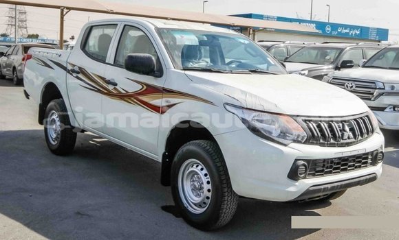 Buy Import Mitsubishi L200 White Car in Import - Dubai in Clarendon Buy Import Mitsubishi L200 White Car in Import - Dubai in Clarendon