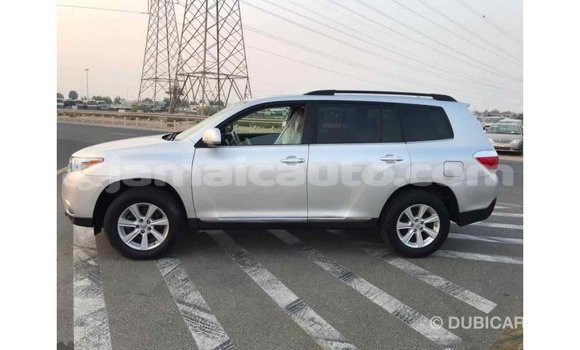 Acheter Import Voiture Toyota Highlander Autre à Import - Dubai, Clarendon Acheter Import Voiture Toyota Highlander Autre à Import - Dubai, Clarendon