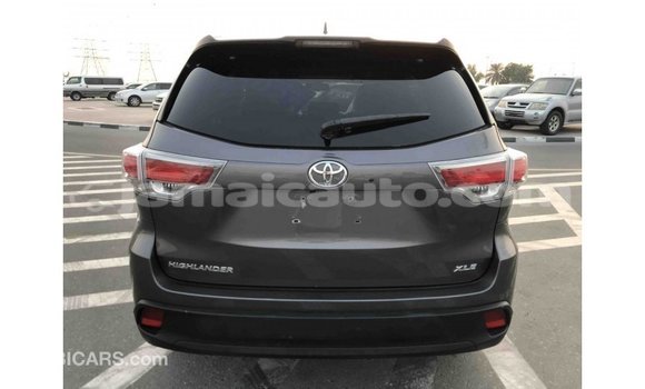 Acheter Import Voiture Toyota Highlander Autre à Import - Dubai, Clarendon Acheter Import Voiture Toyota Highlander Autre à Import - Dubai, Clarendon