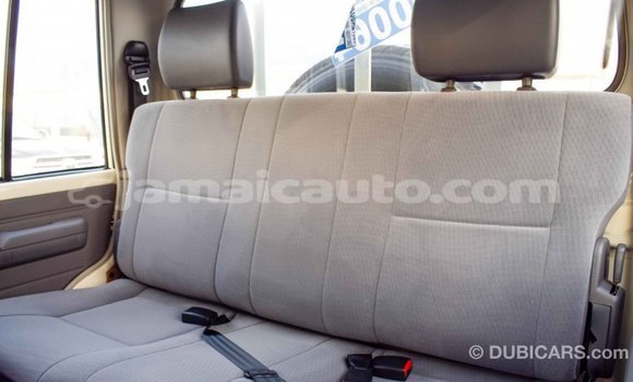 Buy Import Toyota Land Cruiser Beige Car in Import - Dubai in Clarendon Buy Import Toyota Land Cruiser Beige Car in Import - Dubai in Clarendon