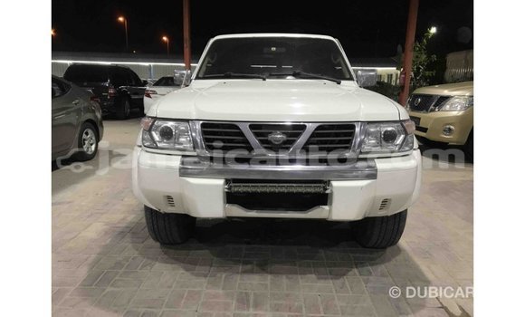 Buy Import Nissan Patrol White Car in Import - Dubai in Clarendon Buy Import Nissan Patrol White Car in Import - Dubai in Clarendon