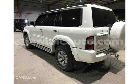 Buy Import Nissan Patrol White Car in Import - Dubai in Clarendon Buy Import Nissan Patrol White Car in Import - Dubai in Clarendon