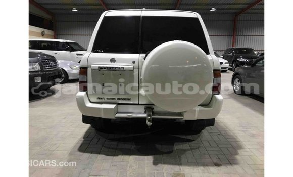 Buy Import Nissan Patrol White Car in Import - Dubai in Clarendon Buy Import Nissan Patrol White Car in Import - Dubai in Clarendon