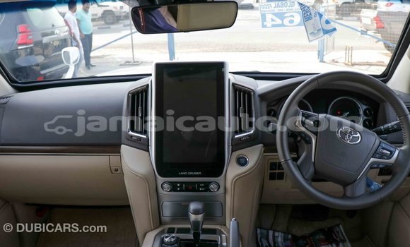 Buy Import Toyota Land Cruiser White Car in Import - Dubai in Clarendon Buy Import Toyota Land Cruiser White Car in Import - Dubai in Clarendon