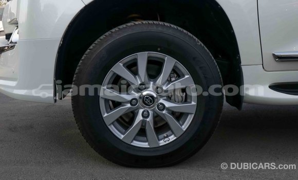 Buy Import Toyota Land Cruiser White Car in Import - Dubai in Clarendon Buy Import Toyota Land Cruiser White Car in Import - Dubai in Clarendon