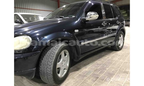 Buy Import Mercedes-Benz 190 (W201) Blue Car in Import - Dubai in Clarendon Buy Import Mercedes-Benz 190 (W201) Blue Car in Import - Dubai in Clarendon