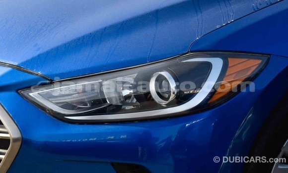 Acheter Import Voiture Hyundai Elantra Bleu à Import - Dubai, Clarendon Acheter Import Voiture Hyundai Elantra Bleu à Import - Dubai, Clarendon