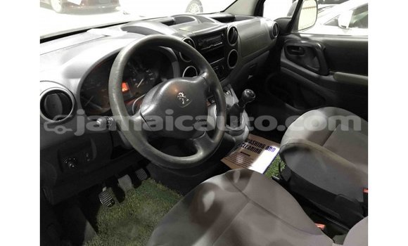 Buy Import Peugeot Partner White Car in Import - Dubai in Clarendon Buy Import Peugeot Partner White Car in Import - Dubai in Clarendon