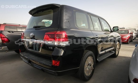 Acheter Import Voiture Toyota Land Cruiser Noir à Import - Dubai, Clarendon Acheter Import Voiture Toyota Land Cruiser Noir à Import - Dubai, Clarendon