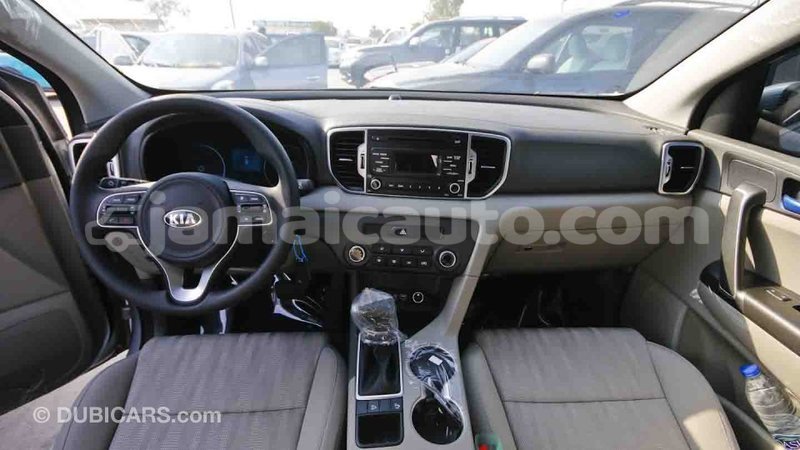 Big with watermark kia sportage clarendon import dubai 1201