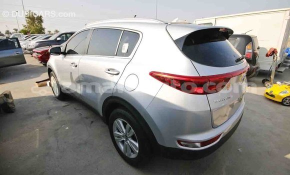 Acheter Import Voiture Kia Sportage Autre à Import - Dubai, Clarendon Acheter Import Voiture Kia Sportage Autre à Import - Dubai, Clarendon