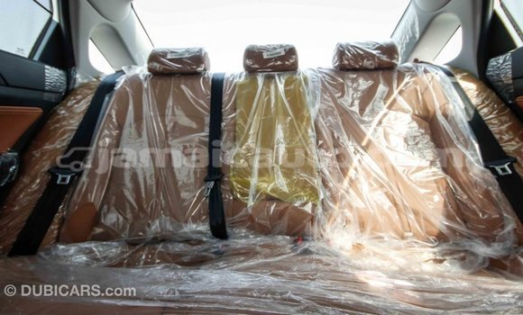 Acheter Import Voiture Hyundai Sonata Blanc à Import - Dubai, Clarendon Acheter Import Voiture Hyundai Sonata Blanc à Import - Dubai, Clarendon