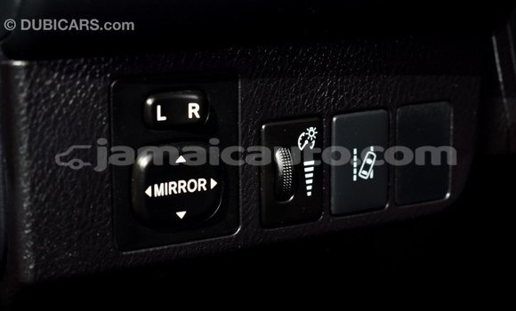 Acheter Import Utilitaire Toyota HiAce Autre à Import - Dubai, Clarendon Acheter Import Utilitaire Toyota HiAce Autre à Import - Dubai, Clarendon