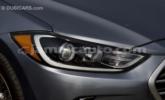 Acheter Import Voiture Hyundai Elantra Autre à Import - Dubai, Clarendon Acheter Import Voiture Hyundai Elantra Autre à Import - Dubai, Clarendon