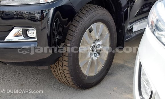 Acheter Import Voiture Toyota Land Cruiser Noir à Import - Dubai, Clarendon Acheter Import Voiture Toyota Land Cruiser Noir à Import - Dubai, Clarendon