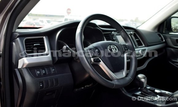Buy Import Toyota Highlander Other Car in Import - Dubai in Clarendon Buy Import Toyota Highlander Other Car in Import - Dubai in Clarendon