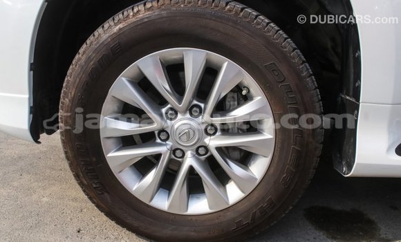 Acheter Import Voiture Lexus GX Blanc à Import - Dubai, Clarendon Acheter Import Voiture Lexus GX Blanc à Import - Dubai, Clarendon