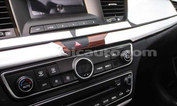 Acheter Import Voiture Kia Cadenza Autre à Import - Dubai, Clarendon Acheter Import Voiture Kia Cadenza Autre à Import - Dubai, Clarendon