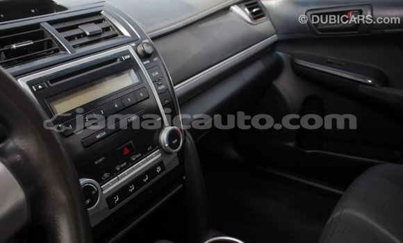 Acheter Import Voiture Toyota Camry Blanc à Import - Dubai, Clarendon Acheter Import Voiture Toyota Camry Blanc à Import - Dubai, Clarendon