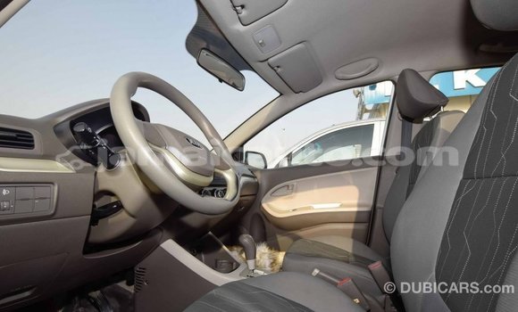 Acheter Import Voiture Kia Picanto Blanc à Import - Dubai, Clarendon Acheter Import Voiture Kia Picanto Blanc à Import - Dubai, Clarendon