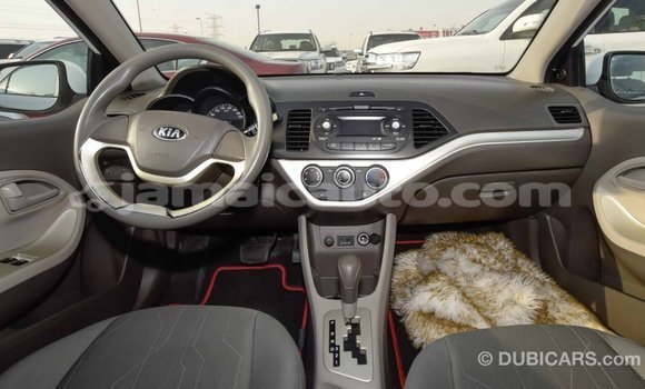 Acheter Import Voiture Kia Picanto Blanc à Import - Dubai, Clarendon Acheter Import Voiture Kia Picanto Blanc à Import - Dubai, Clarendon