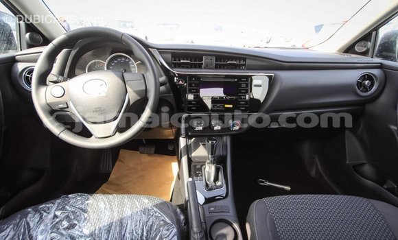 Acheter Import Voiture Toyota Corolla Noir à Import - Dubai, Clarendon Acheter Import Voiture Toyota Corolla Noir à Import - Dubai, Clarendon