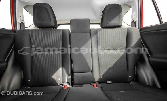 Acheter Import Utilitaire Toyota HiAce Rouge à Import - Dubai, Clarendon Acheter Import Utilitaire Toyota HiAce Rouge à Import - Dubai, Clarendon