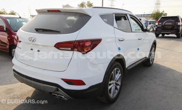 Acheter Import Voiture Hyundai Santa Fe Blanc à Import - Dubai, Clarendon Acheter Import Voiture Hyundai Santa Fe Blanc à Import - Dubai, Clarendon