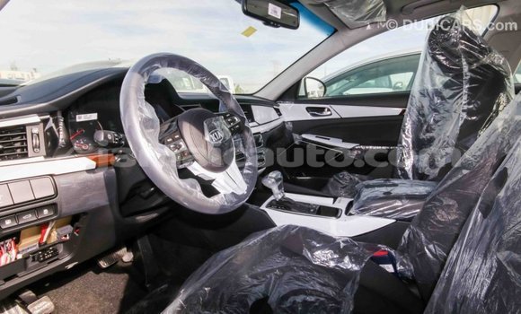 Acheter Import Voiture Kia Cadenza Autre à Import - Dubai, Clarendon Acheter Import Voiture Kia Cadenza Autre à Import - Dubai, Clarendon