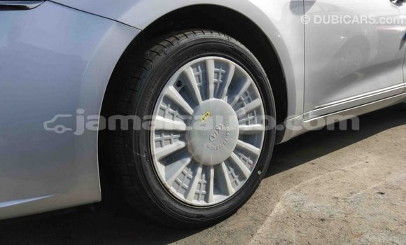 Acheter Import Voiture Kia Cadenza Autre à Import - Dubai, Clarendon Acheter Import Voiture Kia Cadenza Autre à Import - Dubai, Clarendon