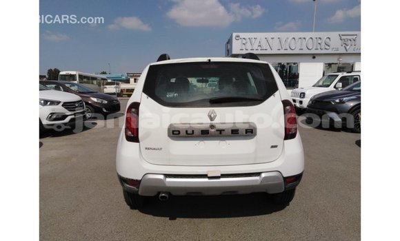 Acheter Import Voiture Renault Duster Blanc à Import - Dubai, Clarendon Acheter Import Voiture Renault Duster Blanc à Import - Dubai, Clarendon