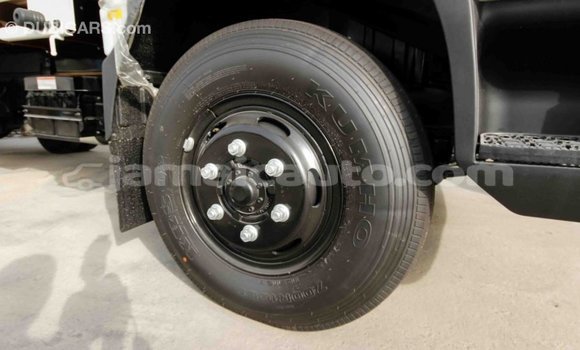 Acheter Import Voiture Hyundai Accent Blanc à Import - Dubai, Clarendon Acheter Import Voiture Hyundai Accent Blanc à Import - Dubai, Clarendon