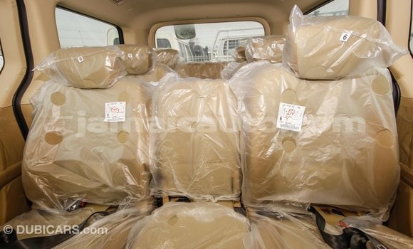 Acheter Import Voiture Hyundai Accent Blanc à Import - Dubai, Clarendon Acheter Import Voiture Hyundai Accent Blanc à Import - Dubai, Clarendon