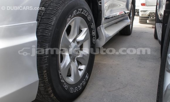 Acheter Import Voiture Toyota Prado Autre à Import - Dubai, Clarendon Acheter Import Voiture Toyota Prado Autre à Import - Dubai, Clarendon
