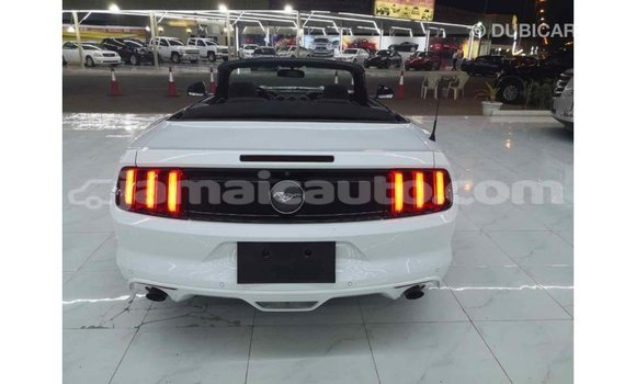 Buy Import Ford Mustang White Car in Import - Dubai in Clarendon Buy Import Ford Mustang White Car in Import - Dubai in Clarendon