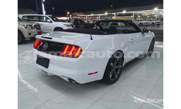 Buy Import Ford Mustang White Car in Import - Dubai in Clarendon Buy Import Ford Mustang White Car in Import - Dubai in Clarendon