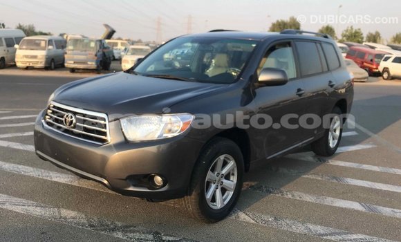 Buy Import Toyota Highlander Other Car in Import - Dubai in Clarendon Buy Import Toyota Highlander Other Car in Import - Dubai in Clarendon