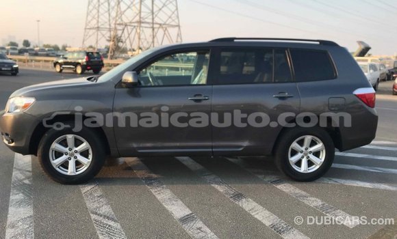 Buy Import Toyota Highlander Other Car in Import - Dubai in Clarendon Buy Import Toyota Highlander Other Car in Import - Dubai in Clarendon