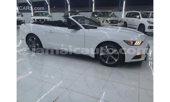 Buy Import Ford Mustang White Car in Import - Dubai in Clarendon Buy Import Ford Mustang White Car in Import - Dubai in Clarendon