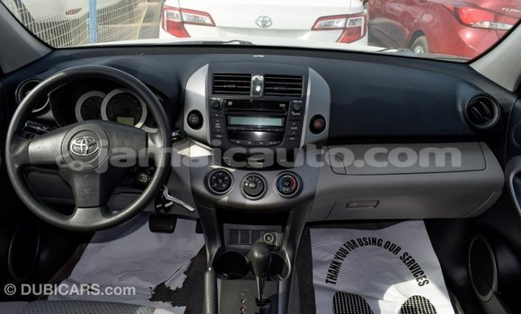 Acheter Import Utilitaire Toyota HiAce Autre à Import - Dubai, Clarendon Acheter Import Utilitaire Toyota HiAce Autre à Import - Dubai, Clarendon