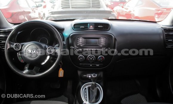 Acheter Import Voiture Kia Soul Rouge à Import - Dubai, Clarendon Acheter Import Voiture Kia Soul Rouge à Import - Dubai, Clarendon