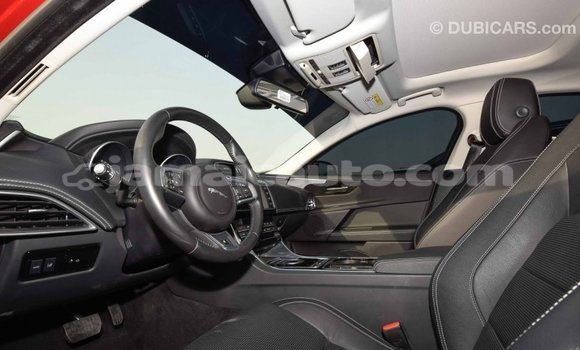 Acheter Import Voiture Jaguar XE Rouge à Import - Dubai, Clarendon Acheter Import Voiture Jaguar XE Rouge à Import - Dubai, Clarendon