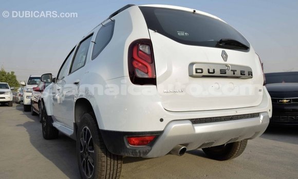 Acheter Import Voiture Renault Duster Blanc à Import - Dubai, Clarendon Acheter Import Voiture Renault Duster Blanc à Import - Dubai, Clarendon