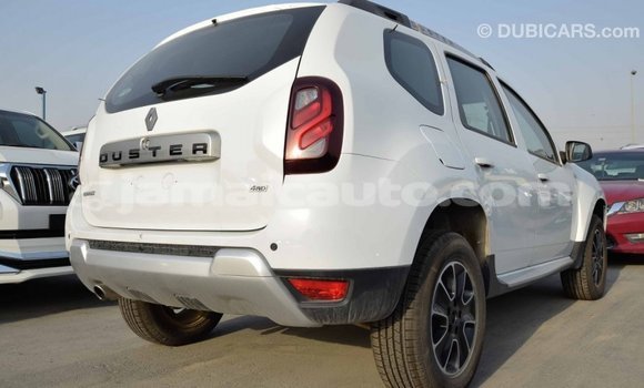 Acheter Import Voiture Renault Duster Blanc à Import - Dubai, Clarendon Acheter Import Voiture Renault Duster Blanc à Import - Dubai, Clarendon