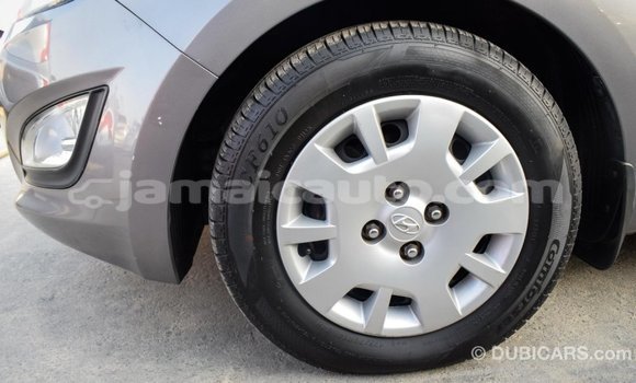 Acheter Import Voiture Hyundai i20 Autre à Import - Dubai, Clarendon Acheter Import Voiture Hyundai i20 Autre à Import - Dubai, Clarendon
