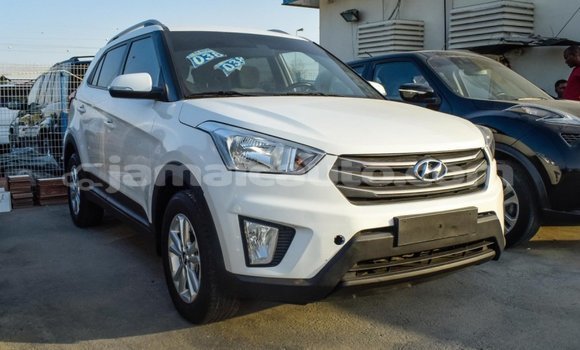 Acheter Import Voiture Hyundai Creta Blanc à Import - Dubai, Clarendon Acheter Import Voiture Hyundai Creta Blanc à Import - Dubai, Clarendon