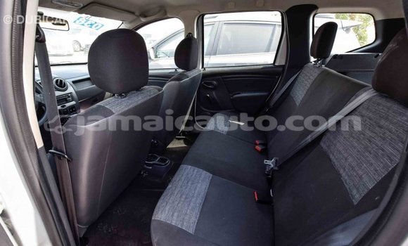 Acheter Import Voiture Renault Duster Autre à Import - Dubai, Clarendon Acheter Import Voiture Renault Duster Autre à Import - Dubai, Clarendon