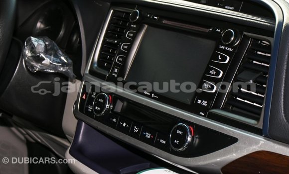 Acheter Import Voiture Toyota Highlander Autre à Import - Dubai, Clarendon Acheter Import Voiture Toyota Highlander Autre à Import - Dubai, Clarendon