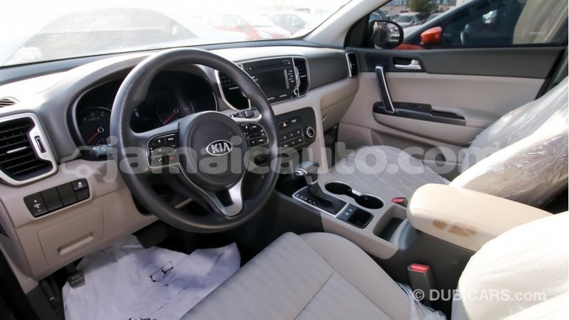 Big with watermark kia sportage clarendon import dubai 1309